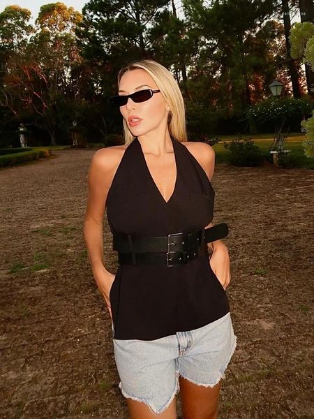 Gilets pour femmes 2024 Mode Cuir Ceinture Halter Gilet Pour Femmes Sexy Col V Dos Nu Sans Manches Court Top Vintage Femelle High Street Wear