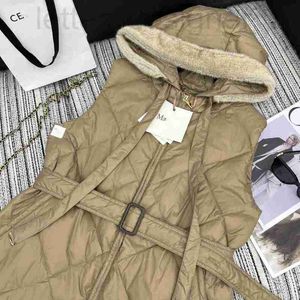 Damesvesten designer luxeNieuwe Max Nanyou High Definition Eenvoudige casual stijl Lichtgewicht en warm Effen kleur donsjas met capuchon G23C