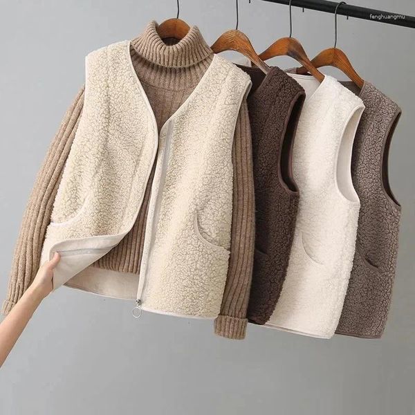 Chalecos de mujer Moda Faux Cordero Lana Color Sólido Sin mangas Luxery Cálido Cuello en V Beige Café Mujeres Otoño Invierno Estilo Coreano Exterior