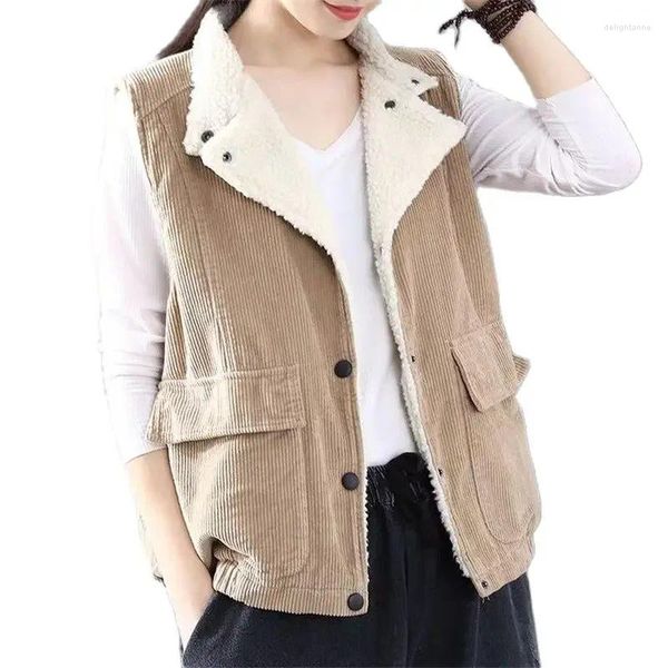 Gilets Femmes Rétro Corduroy Gilet Femmes Veste Plus Velours Épais Laine D'agneau Manteau Sans Manches Dames 2024 Automne Hiver Femme Gilet Hauts