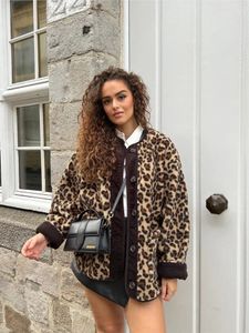 Chalecos de mujer Vintage estampado de leopardo abrigos de lana reversibles mujeres cuello redondo bolsillos de un solo pecho chaquetas de lana Otoño Invierno ropa de calle femenina 231109