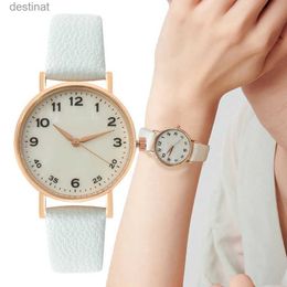 Relojes de mujer Relojes de marca de moda para mujer Relojes de pulsera redondos simples y digitales de mano para mujer Reloj de cuarzo informal Reloj con correa de cuero Relojes de pulsera de regalo L231216