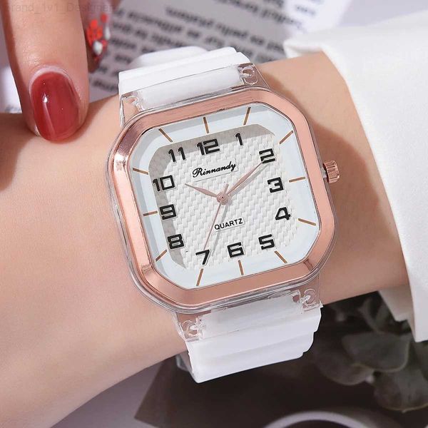 Relojes de mujer moda sile band mujer sportsL2402