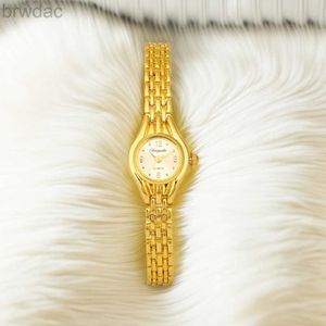 Montres féminines Gold Watch Femmes Luxury Small Dial Ultra Thin Imperproof Fashion Fashion Quartz Givoirs de poignet Simple Casual Bracelet Montre Femme 240409