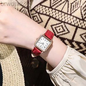 Montres féminines Quartz Wrist Watch for Women Reloj Mujer 2023 Fashion Femmes Regardez les femmes en cuir rouge