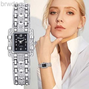 Montres pour femmes Regard Rectangle Dial Silver en acier inoxydable Crystal Watchs Fashion Quartz For Women Ladies Major Relojes Hot Sale Relojes 240409
