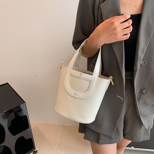 Dames geweven telefoon Messenger Bag PU lederen handtas met korte handgreep zomer luxe designer trend schoudertas Lady Tote