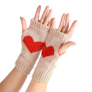 Women's Winter Gloves Touch Screen Thicken Warm Knitted Gloves Love Heart Print Fingerless Mitten Female Outdoor Casual Gloves