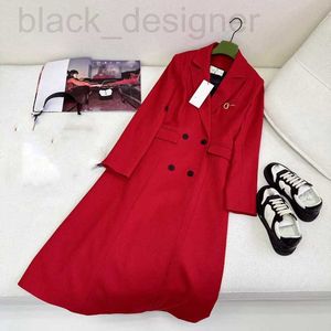 Mélanges de laine pour femmes Designer Début du printemps Nouveau G Home Nanyou Gaoding Style occidental Britannique Rouge Double boutonnage Mi-long Manteau à col rabattu J2GO