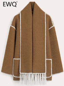 Mélanges de laine pour femmes EWQ Manteau en laine noir avec écharpe Automne Glands tricotés Style manteau Couleur mixte Manteau à col rond Avoir un grand inventaire 231114