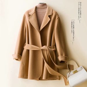 Mélanges de laine pour femmes Version coréenne de tempérament ample taille dentelle manteau en cachemire double face laine femmes manteau baisse prix usine 231113