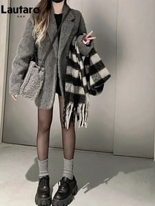 Mélanges de laine pour femmes Lautaro automne hiver gris noir chaud doux laine Blazer femmes à manches longues simple boutonnage mode coréenne en manteaux vestes 231013