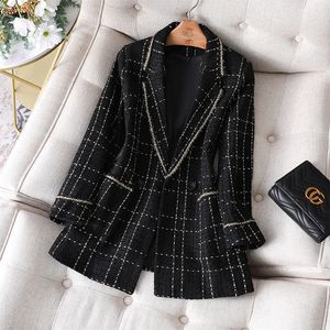 Mélange de laine pour femmes veste en tweed à carreaux surdimensionnée mode coréenne à manches longues Blazer manteau bureau dame élégant bouton unique vêtements d'extérieur grande taille 230905