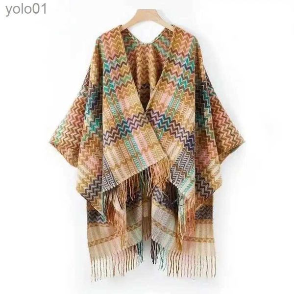 Mélanges de laine pour femmes Plaid rayé Indie Folk Vintage Poncho chauve-souris traîneau point ouvert cape automne hiver gland vestes lâches manteaux pour femmes 2023L231118