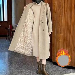 Mezclas de lana para mujer Abrigo cálido engrosado con solapa de tweed para mujer 2023 Invierno temperamento cruzado coreano suelto color sólido casual largo 231114