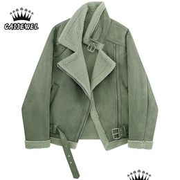 Mélanges de laine pour femmes Femmes Fourrure d'agneau Vestes en peluche Manteau d'hiver Streetwear Baggy Épais Chaud Femelle Vert Tops Zipper Coton Padd Oterq