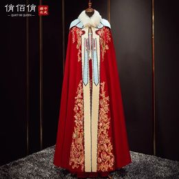 Mélanges de laine pour femmes Xiuhe vêtements cape de mariée manteau de mariage hiver chaud col de fourrure velours Long châle Hanfu 231212