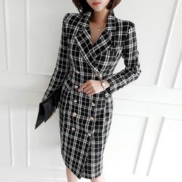 WOLD WOL Dames Blends Cinessd Plaid wollen jas voor vrouwen Winter Koreaanse zwarte lange mouw slanke dames sexy kantoor formele maxi