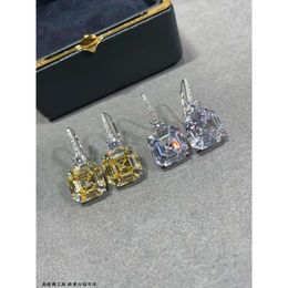 Pendientes de diamantes cuadrados amarillos y blancos para mujer, estilo de diseñador, personalidad de moda, pendientes Graef de lujo ligeros de alta calidad, 2024 nuevos