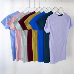 T-shirt à manches à manches courtes en tricot à manches courtes en tricot à manches courtes t-shirt Sports Top Sum