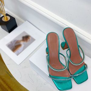 Sandales de designer pour femmes diapositives chaussures habillées de mode de haute qualité bride à la cheville sandale en strass designers de luxe pour femmes pantoufles talons hauts pantoufles sexy chaussure de fête