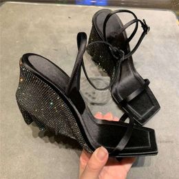 Vrouwen Sandalen Zapatos Mujer Luxe Zomer Schoenen Vrouw Nieuwe Strass Kwastje Hoge Hakken Smalle Band Dames Feestschoenen