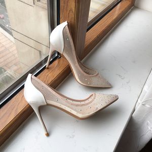 Vrouwen Satijn Gaas Strass Schoenen Dame Rode Zool Puntschoen Hoge Hak Bruiloft Bruids Bridemaids Schoen Elegante Zomer Rode Bodem Stiletto Pumps Witte Sandalen 10cm