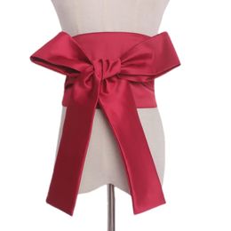 Femmes Satin Kimono Obi Belt Self Tie enveloppe autour de la taille de la taille Cinch pour robe 240422