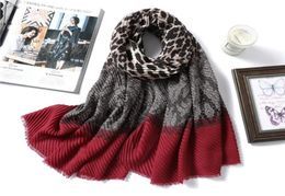 Dames sjaal 2019 Winter Crinke Hijabs hoofdband dierenprint vouw sjaals en wraps catch nek sjaals foulard ontwerp merk5496472