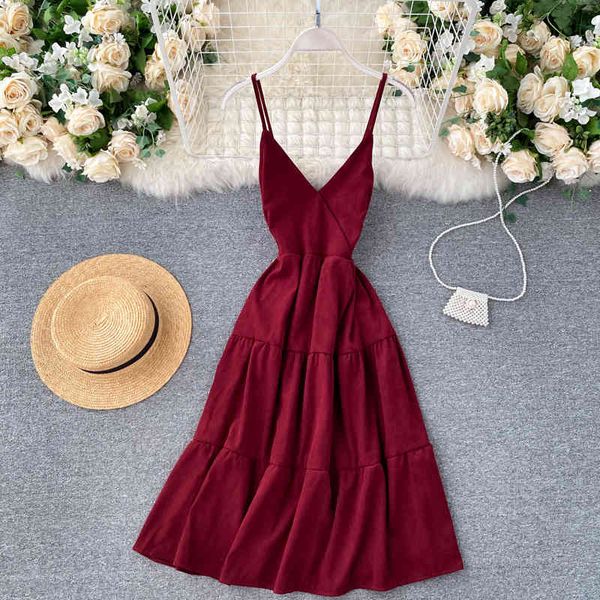 Mujeres sexy vestido de correa sin espalda verano con cuello en v sin mangas elegante vestido sólido coreano elástico fruncido una línea mdi vestidos 210419