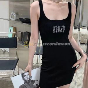 Femmes Sexy Bodycon Robe Robes en strass brillantes Club Night Club Robe Fitted Party Couleur Robes