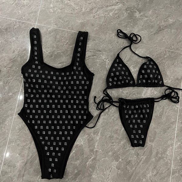 Mujeres Sexy Crystal Letter Bikini Traje de baño Rinestono de mino