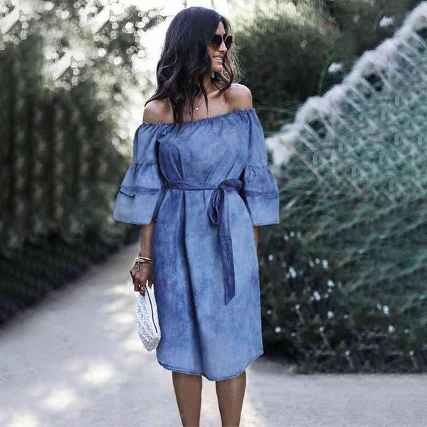 Femmes Sexy Off-épaule Flare Manches Denim Robe Printemps Été Casual Ceintures Tie-Dye Bleu Wrap Hip Midi Robe Party Robe 210416