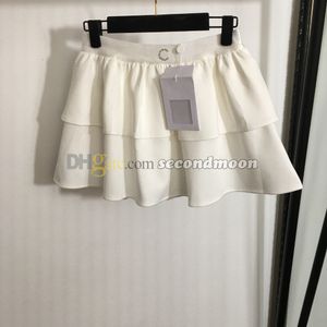Mujeres Sexy falda con volantes Cabalas elásticas de la cintura diseñadora Falda de fiesta de verano Faldas cortas de cristal