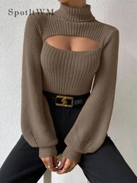 Suéter de punto de cuello alto liso para mujer, jersey ahuecado de manga larga, ropa de abrigo ajustada informal cómoda a la moda para mujer 240112