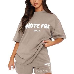 Femmes Chemises Designer 2024 New Spring Summer Summer White Foxs Chemises à la mode et à manches courtes sportives 6 couleurs 987