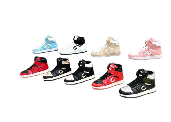 Femmes Chaussures Baskets plates Lows peau de vache Panda collaboration conjointe Blanc Noir Triple Rose Université Bleu Rouge Active Fuchsia sport Sanddrift Baskets décontractées