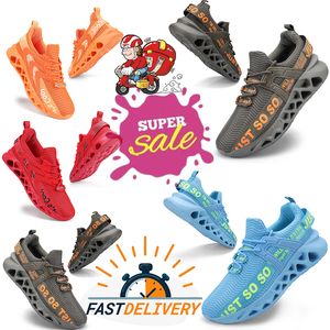 Chaussures de chaussures féminines Mesh Boot Mens Football Zooms Orange Trainer Sport Cilats Light Runnning Ankle Stabilize Team