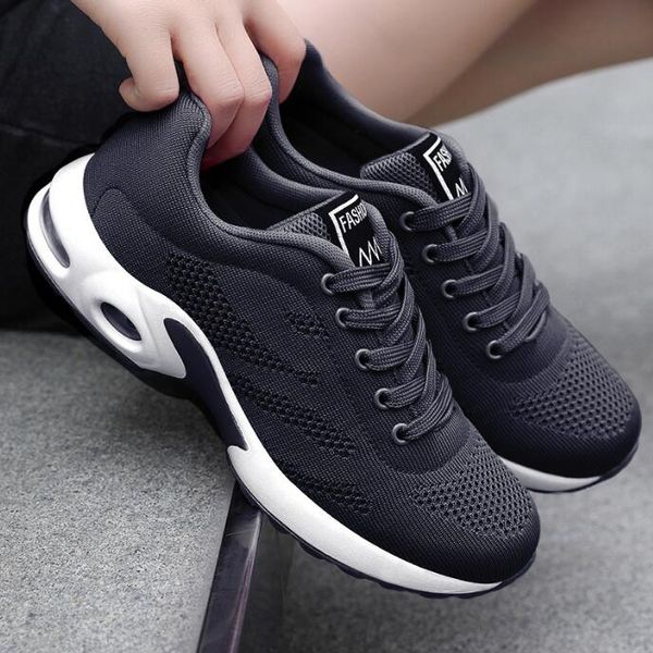 Zapatos de mujer de verano de malla de aire deporte Aqua zapatos al aire libre de las mujeres de secado rápido zapatos de agua zapatillas de deporte Unisex zapatos para correr