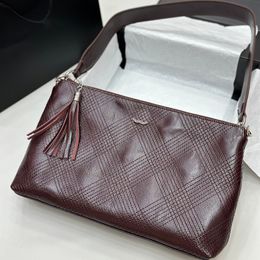 Sac à bandoulière 30 cm Calfskin Mesh Ligne Silver Hardware Metal Metal Luxury Hands Sac en cuir STRAP COSTIQUE DOSSER FORD SAG