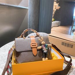 Vrouwen schoudertas hoge hoeveelheid crossbody-bag fashion tassen met zijde en doos sjaal dierbamale handtas gemaakt van goed materiaal 6 225A