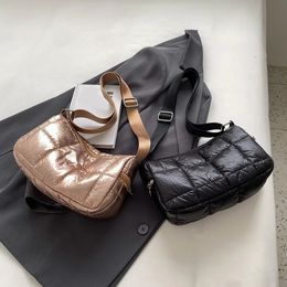 Bolsos de hombro para mujer, bolsos acolchados a cuadros para mujer, bolso acolchado de algodón, moda informal, Simple, elegante, nailon para mujer 240118