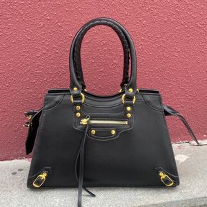 Vrouwen schouderlocomotief zak mannen kwaliteit lederen crossbody handtas retro grote tas klassieke stad zwarte portemonnee