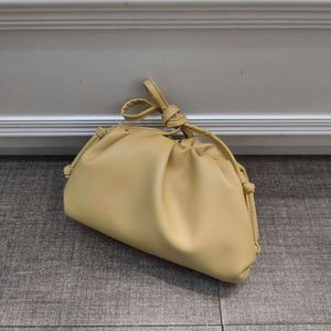 Femmes Taille Botteega Petit Veneeta Plissé Sacs 2023 Version Sac Pochette Clip Même Style De Poche Dames Unique Épaule Bandoulière C7hf5QVB