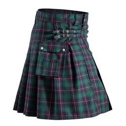 jupes féminines 2023 Européen New Men et femme courte féminine Jupe traditionnelle Plaid Plaid Scottish Plaid Jupe à la mode courte à la mode