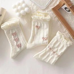 Chaussettes pour femmes 1 paire de simple blanc polyvalent bel arc fleur de femme moyenne pour femmes coton mince des filles sweet collège coton