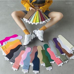 Dames sokken 1 paar zomer cool voor studenten snoepkleur elastiek gekrimde middelste buis stapel meisjes stevige dunne kousen