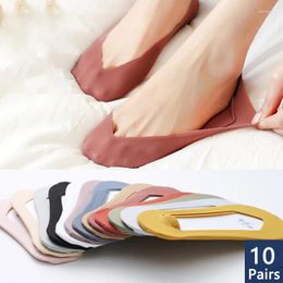 Chaussettes invisibles sans couture pour femmes, 10 paires/lot, bateau en soie glacée, bas d'été fins en Silicone antidérapants à la cheville