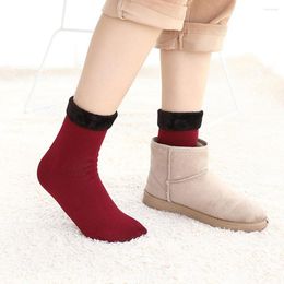 Vrouwensokken 2023 Winter Warm Dikke dikke Sneeuwwol Kasjmier Midlengte Thermal Velvet Fleece Cute For Girl Sleeping Boots Cadeau