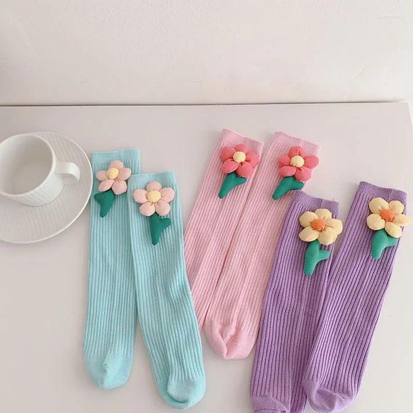 Calcetines de mujer 2024 primavera niña pantorrilla versión coreana adornos floretes de tulipán pila de placa recta para niños